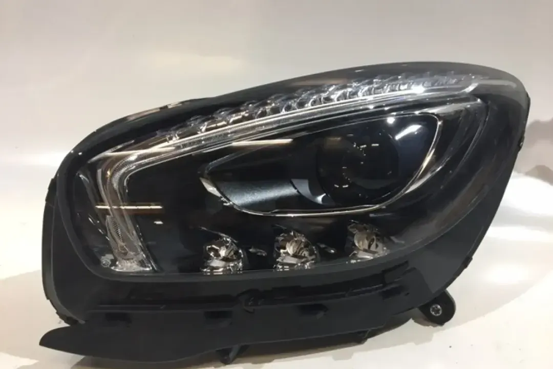 a1909064300   headlight